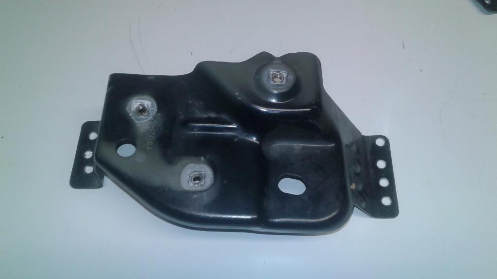 Left Front Guard Bracket