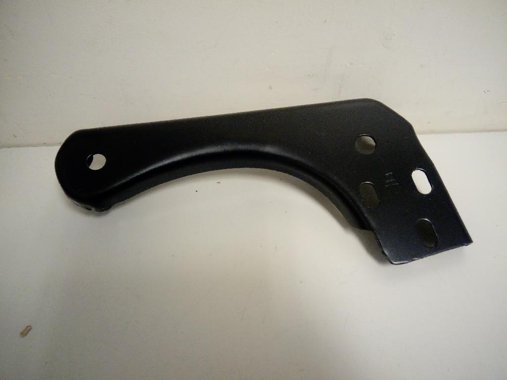 Front Bumper Bracket-RF inner 94-96
