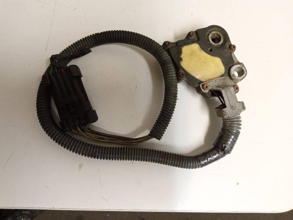 Auto Inhibitor Switch