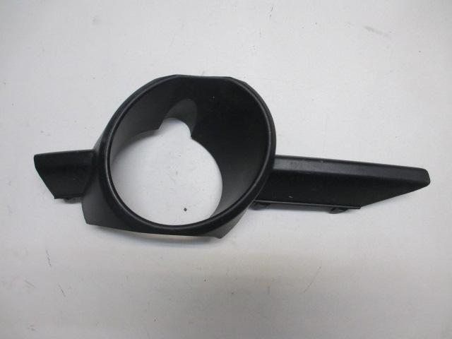 Right Spotlight Bezel