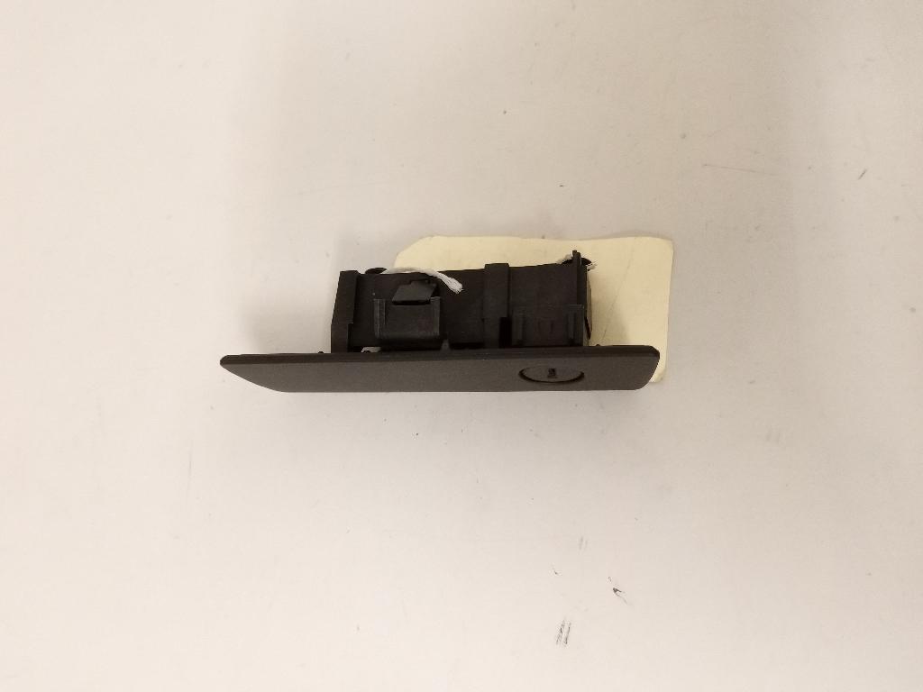 Glove Box Catch- Black