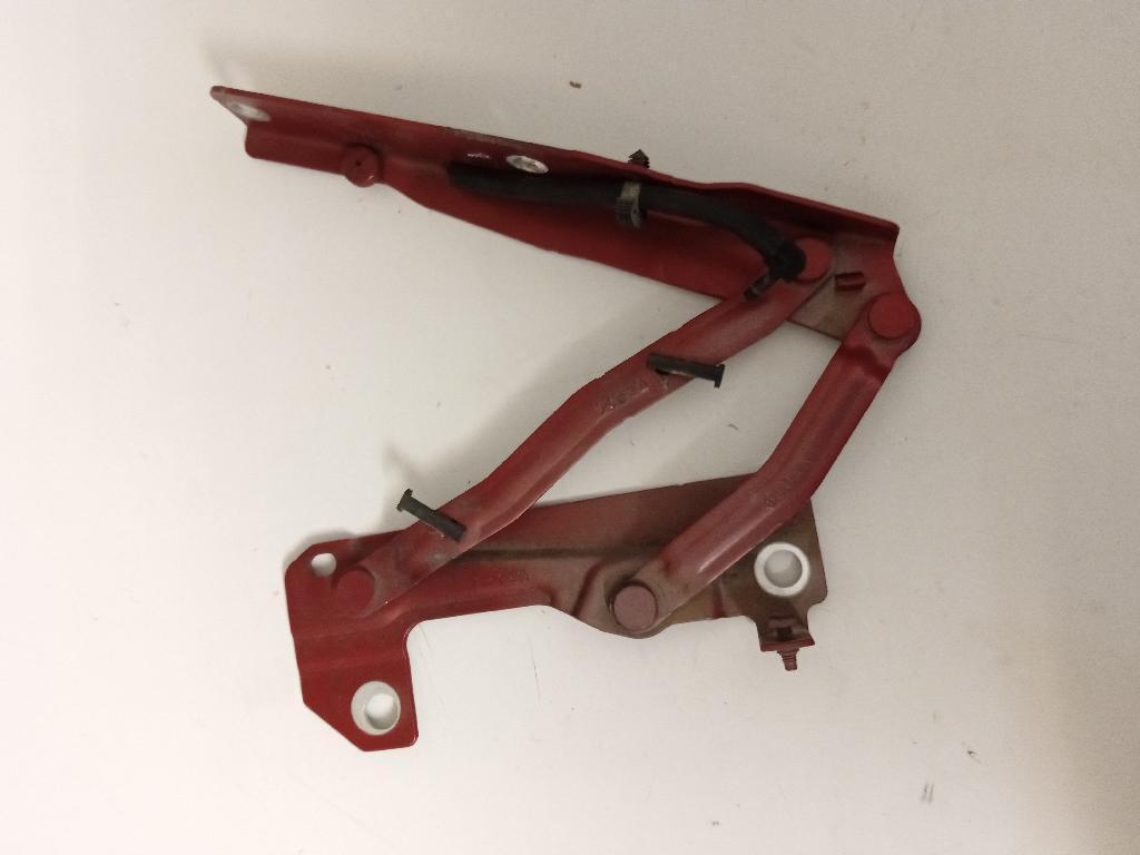 Right Bonnet Hinge