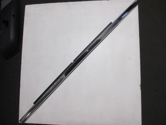 Right Rear Door Weather Strip Mould