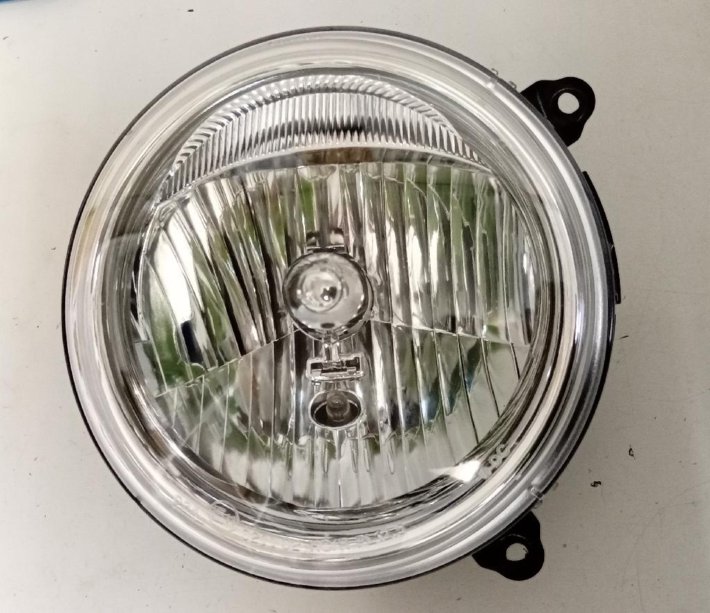 Right Headlight