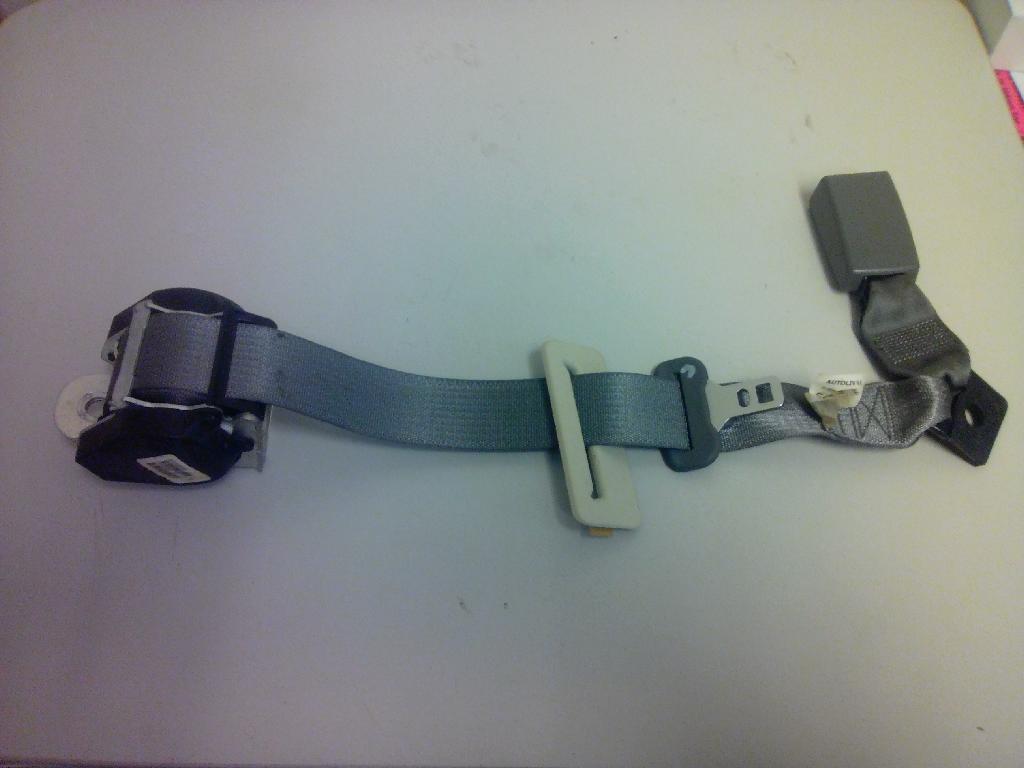 Rear Centre Seat Belt