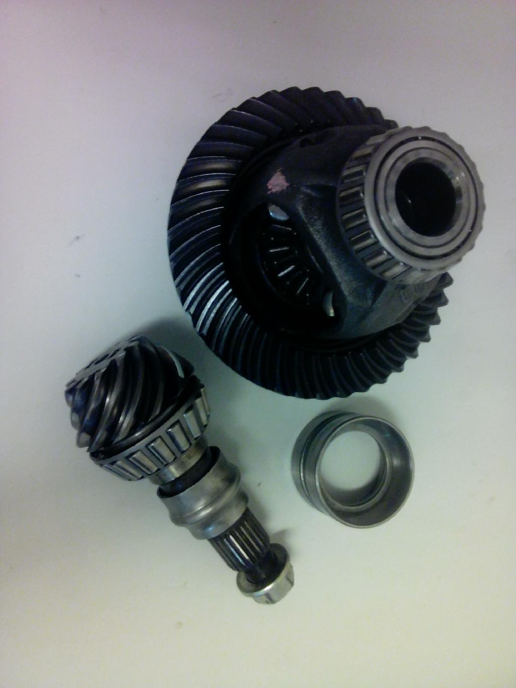 Rear Differential Head