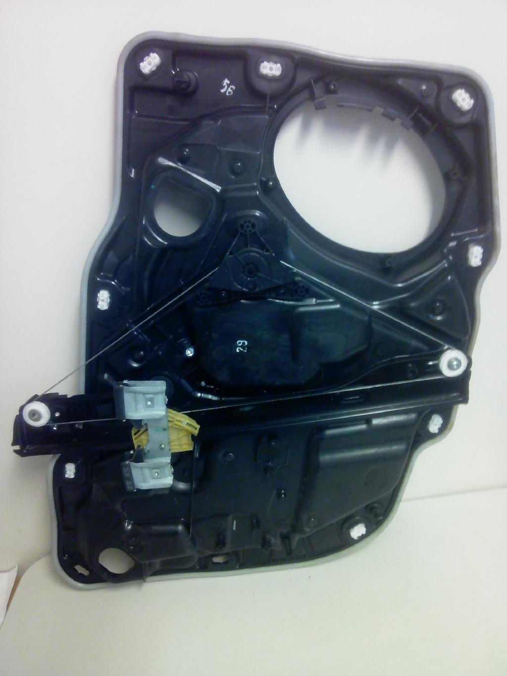 Right Front Door Elec Regulator