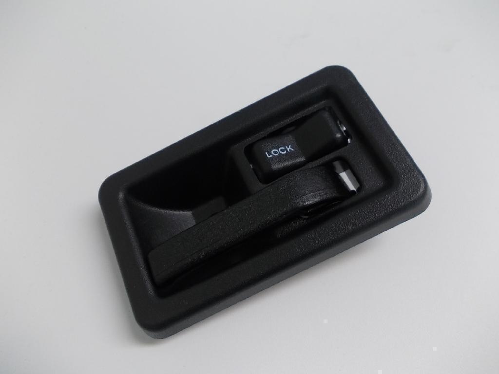 Right Front Door Interior Handle