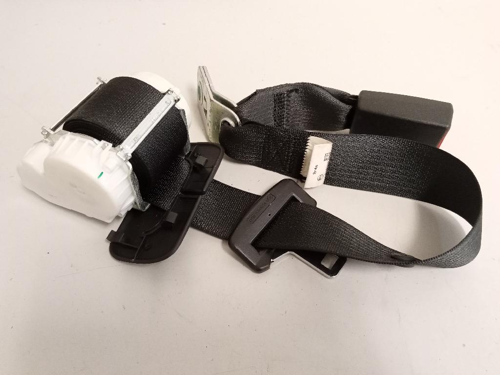 Rear Centre Seat Belt