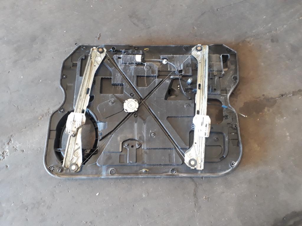 Left Front Door Elec Regulator