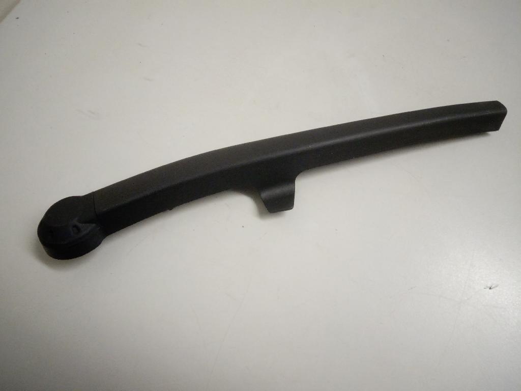 Rear Wiper Arm