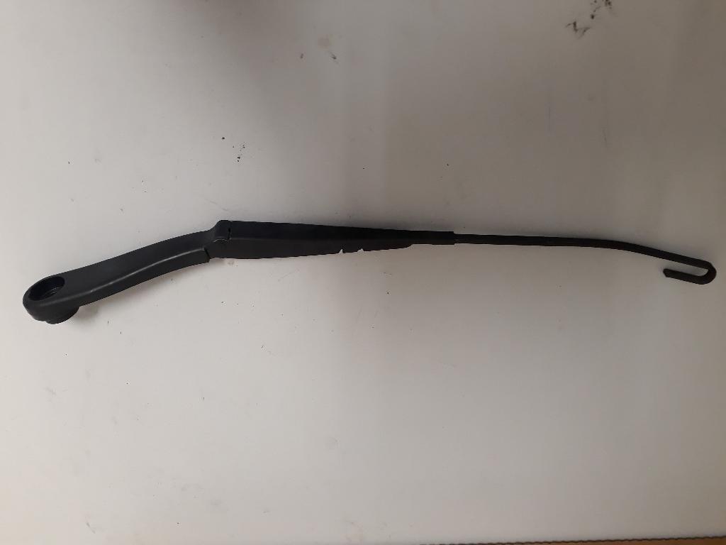 Right Front Wiper Arm