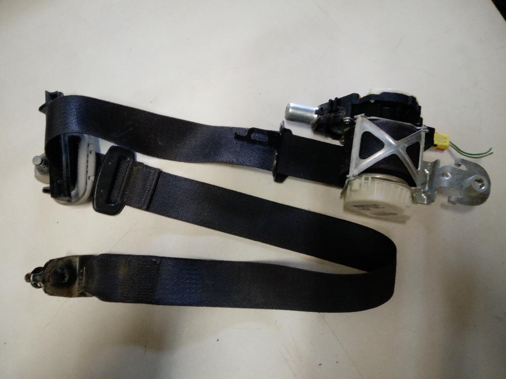 Left Front Seat Belt