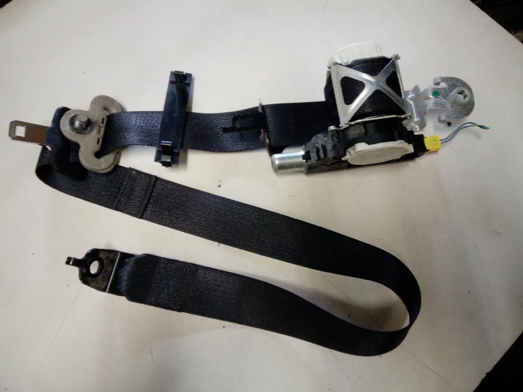 Right Front Seat Belt