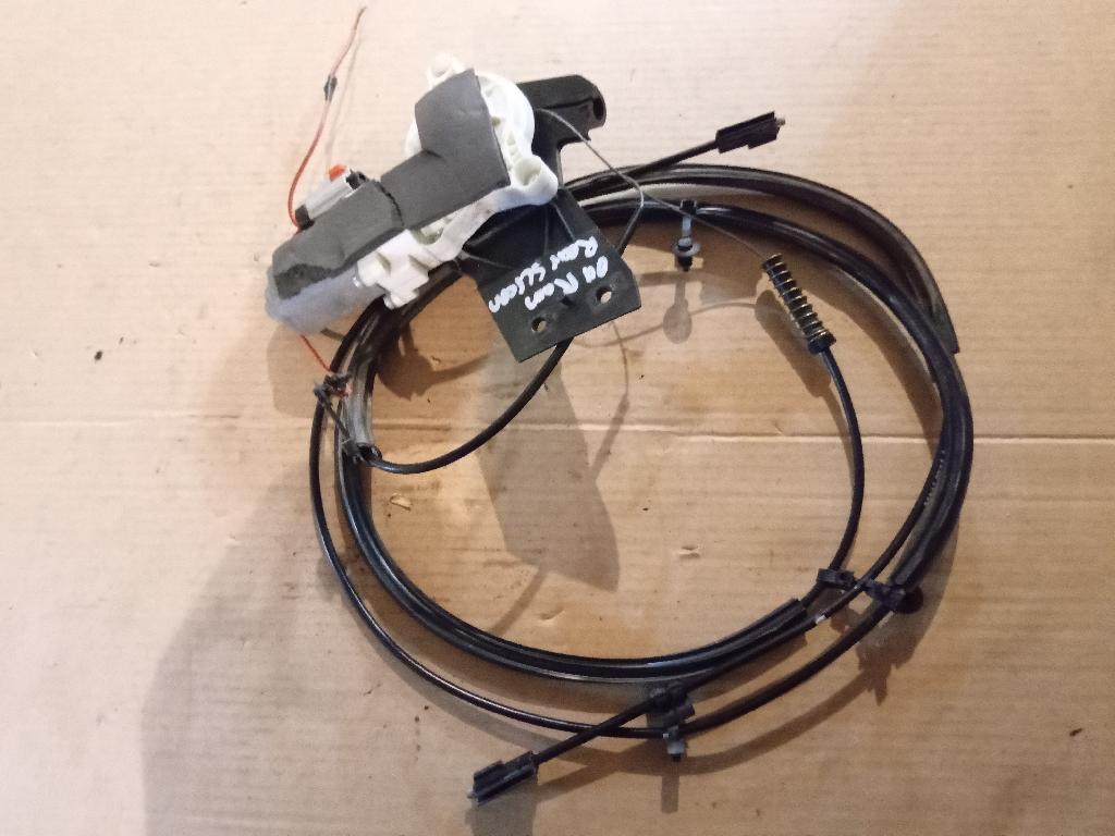 Rear Screen- Regulater