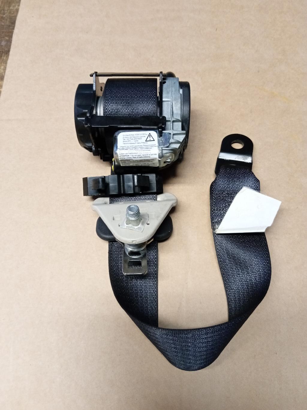 Left Front Seat Belt