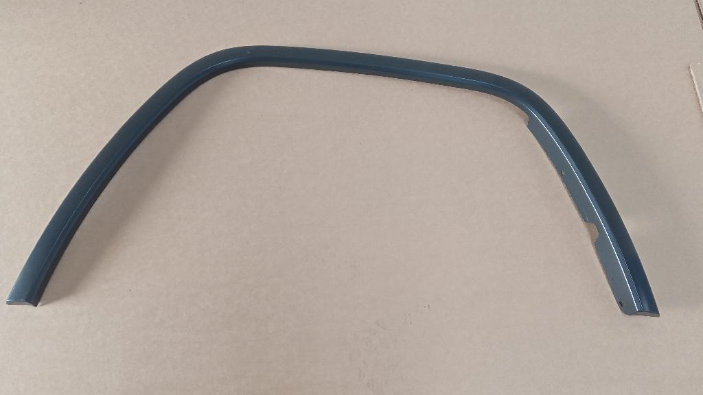 Right Front Guard Flare