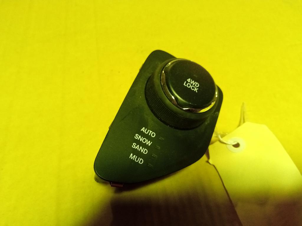 4WD Engagement Switch