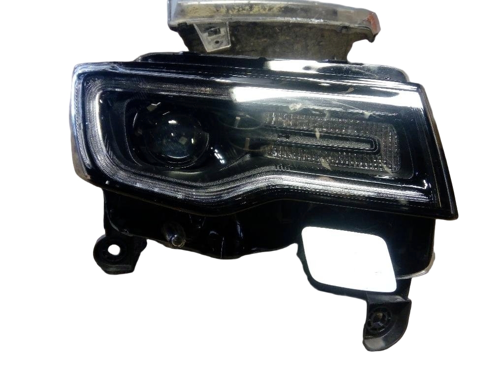 Right Headlight