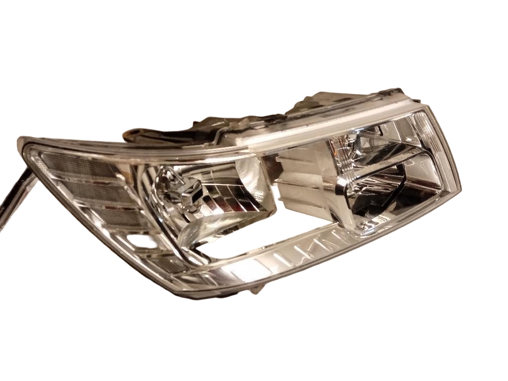 Right Headlight